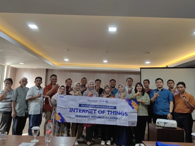 Antusiasme Peserta Pelatihan dan Sertifikasi Perekayasaan Perangkat Internet Of Things Batch 11